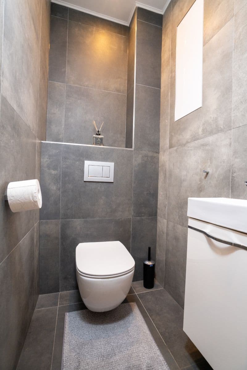 2 bedroom with open-plan kitchen flat to rent, 63 m², Boleslavská, Prague, Prague 2 bedroom with open-plan kitchen flat to rent, 63 m², Boleslavská, Prague, Prague