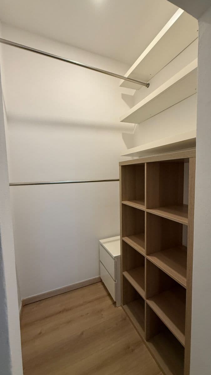 Studio flat to rent, 41 m², Pivovarnická, Prague, Prague Studio flat to rent, 41 m², Pivovarnická, Prague, Prague