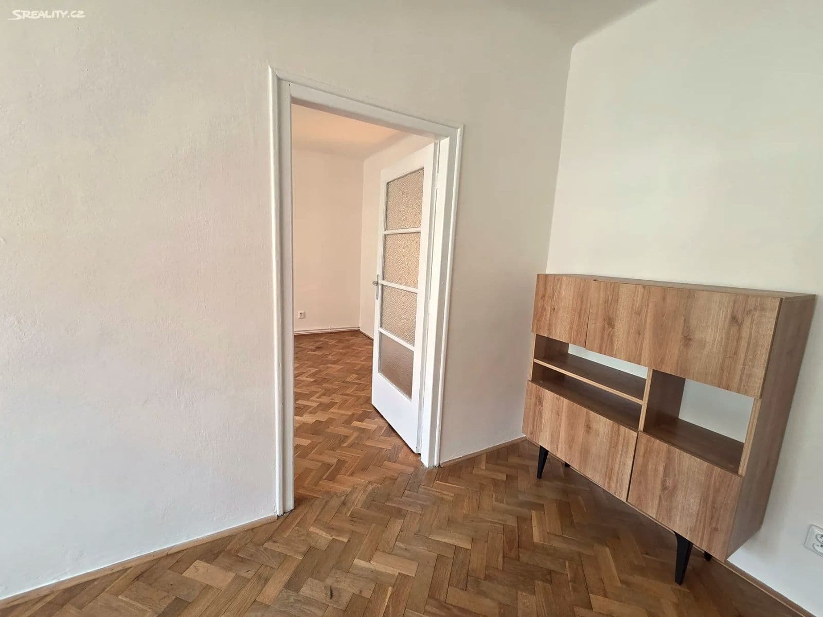 3 bedroom flat to rent, 78 m², Za Zelenou liškou, Prague, Prague 3 bedroom flat to rent, 78 m², Za Zelenou liškou, Prague, Prague