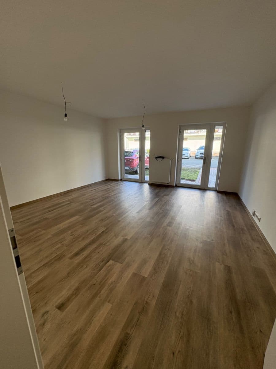 Studio flat to rent, 36 m², Kounická, Český Brod, Středočeský Region Studio flat to rent, 36 m², Kounická, Český Brod, Středočeský Region