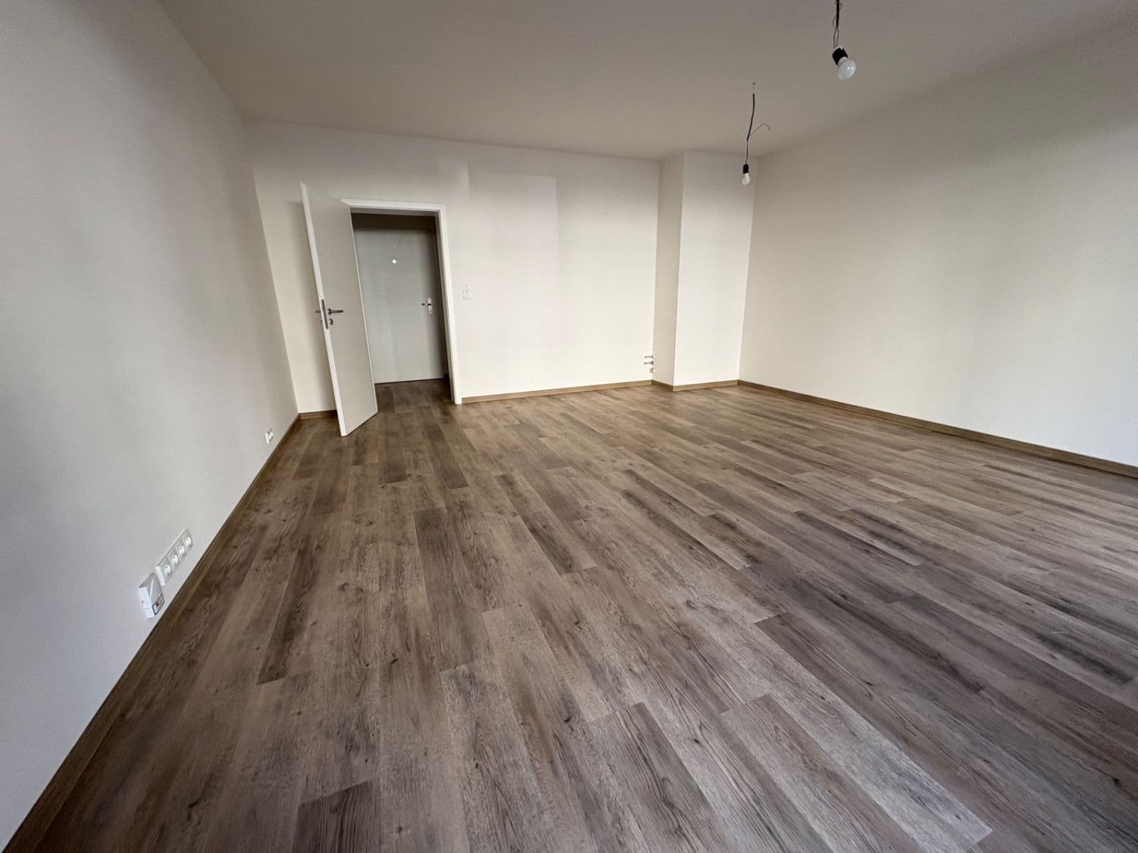 Studio flat to rent, 36 m², Kounická, Český Brod, Středočeský Region Studio flat to rent, 36 m², Kounická, Český Brod, Středočeský Region