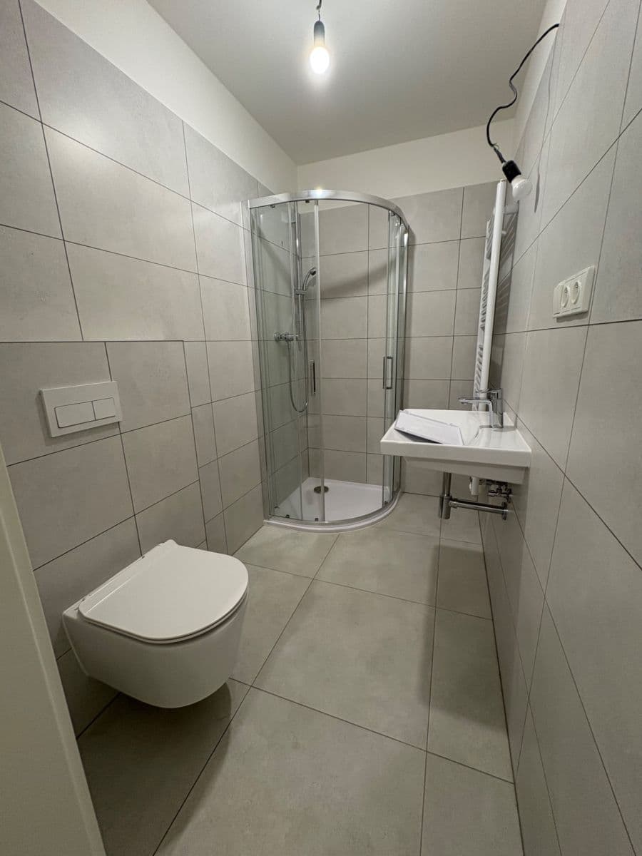 Studio flat to rent, 36 m², Kounická, Český Brod, Středočeský Region Studio flat to rent, 36 m², Kounická, Český Brod, Středočeský Region