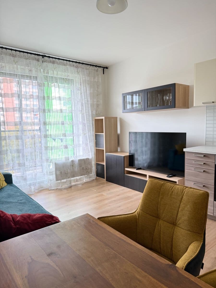 Studio flat to rent, 31 m², Nad Úžlabinou, Prague, Prague Studio flat to rent, 31 m², Nad Úžlabinou, Prague, Prague