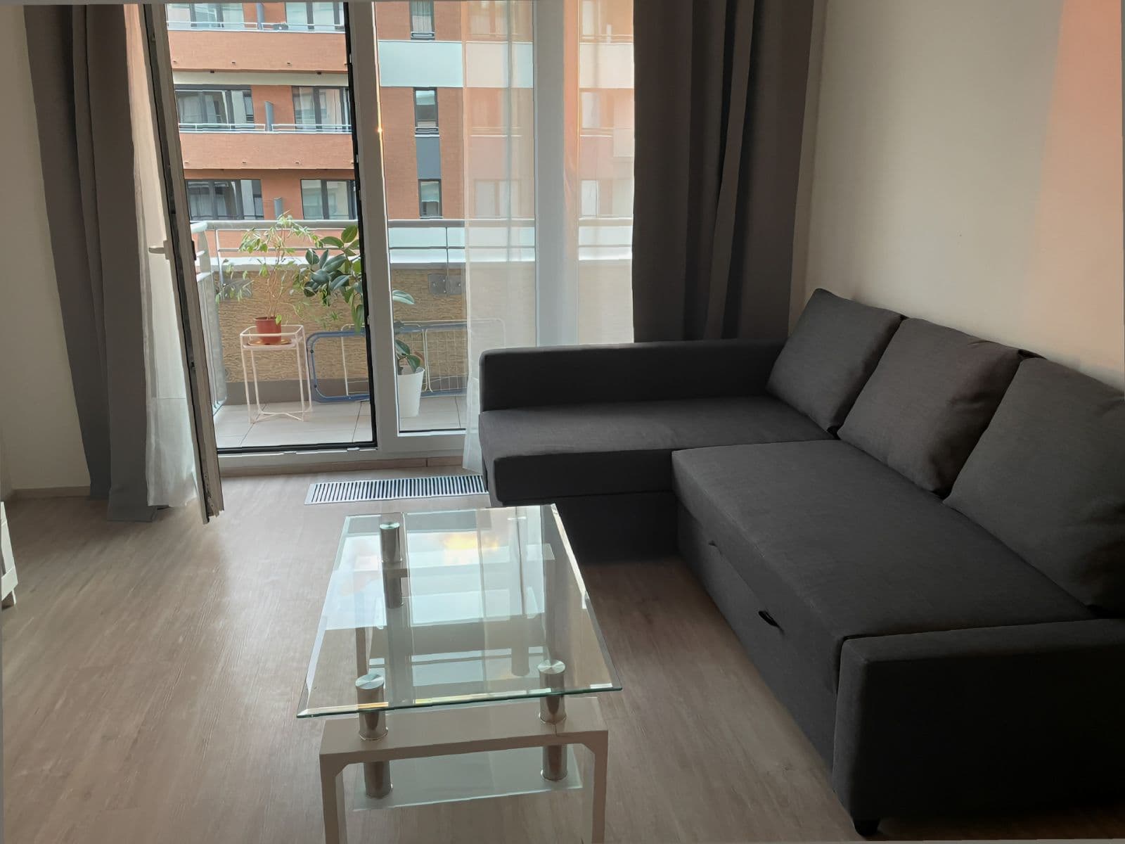 1 bedroom with open-plan kitchen flat to rent, 64 m², Do Zahrádek I, Prague, Prague 1 bedroom with open-plan kitchen flat to rent, 64 m², Do Zahrádek I, Prague, Prague