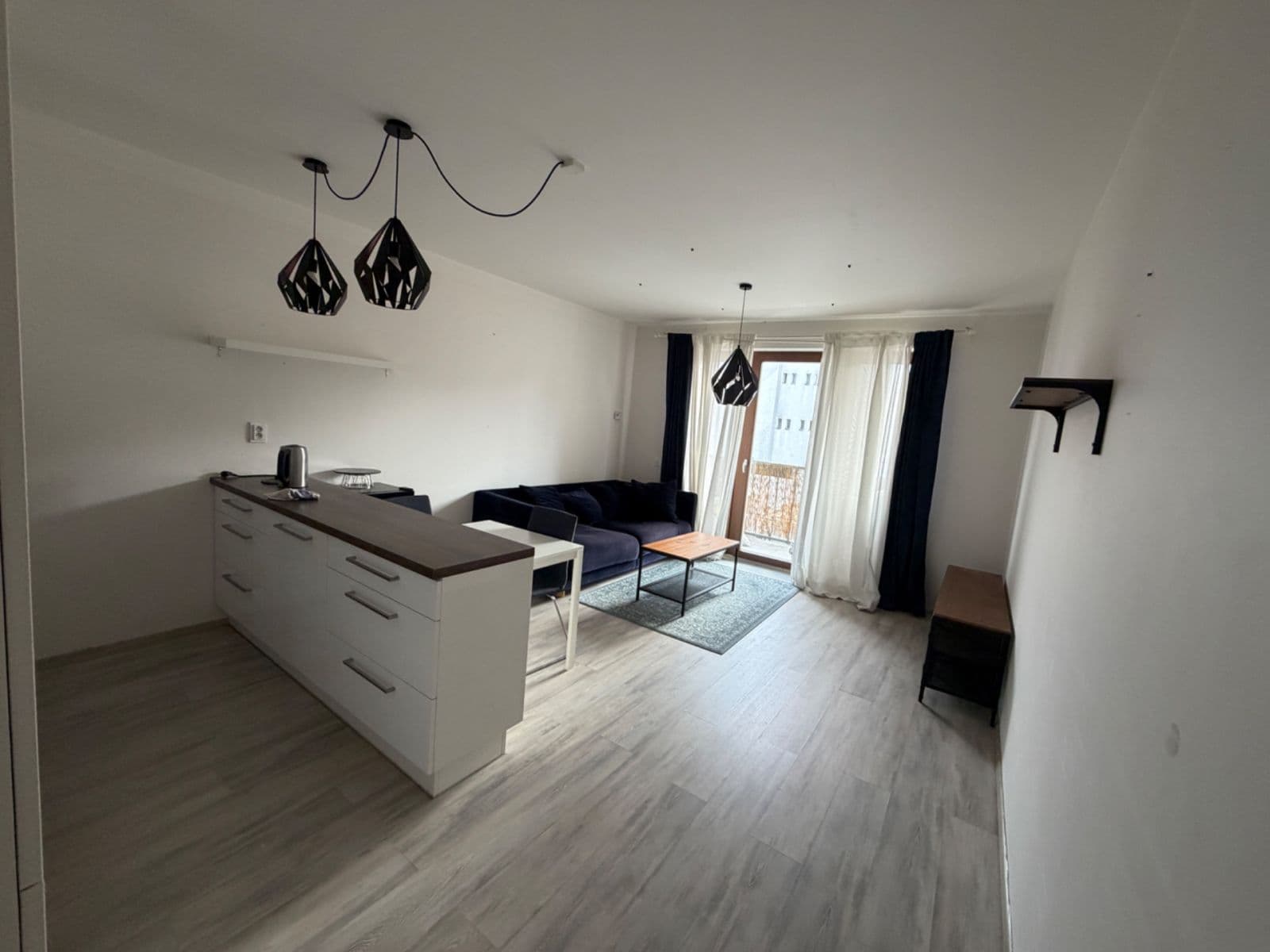 1 bedroom with open-plan kitchen flat to rent, 58 m², Mojmírova, Prague, Prague 1 bedroom with open-plan kitchen flat to rent, 58 m², Mojmírova, Prague, Prague