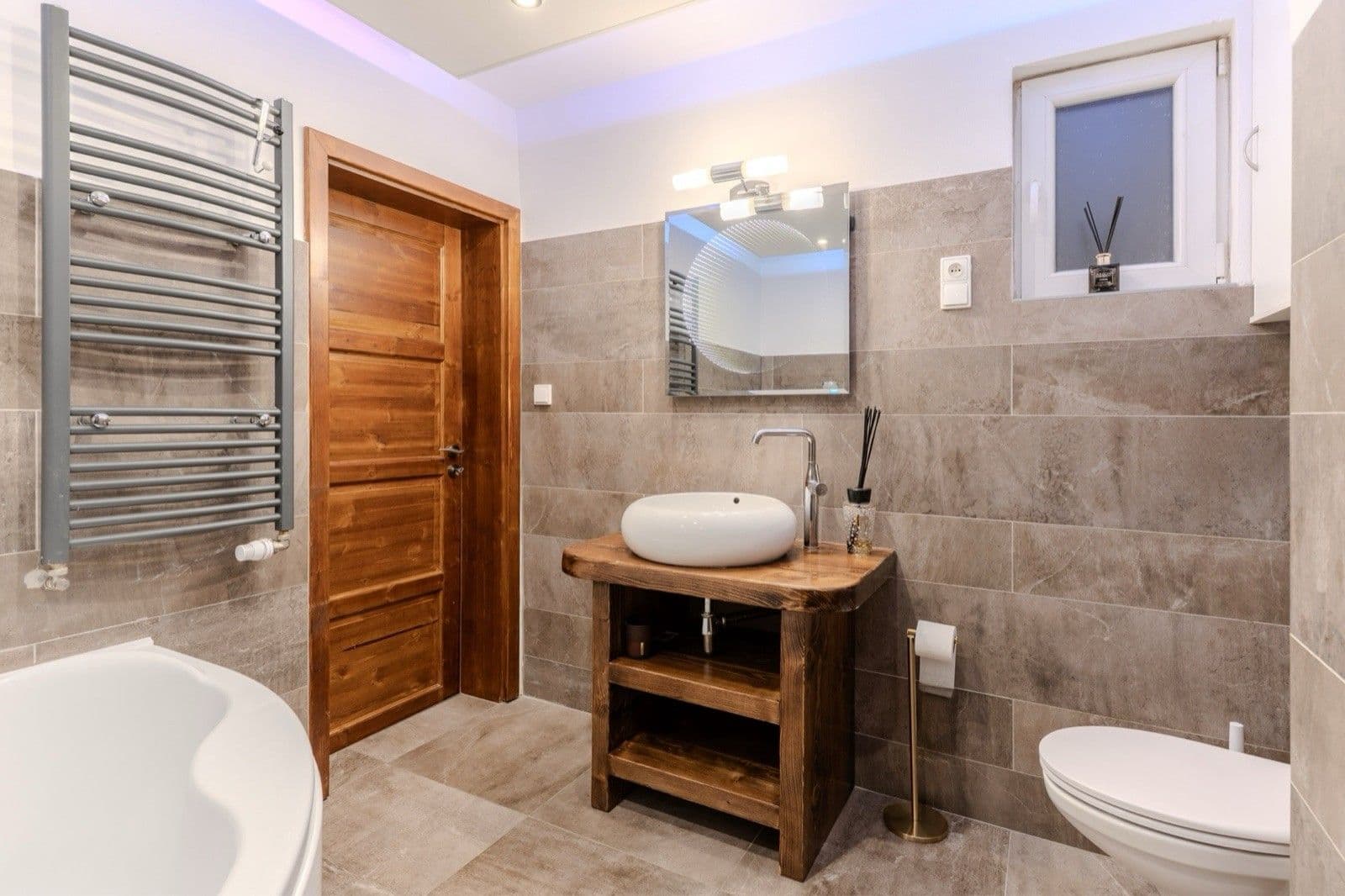 2 bedroom with open-plan kitchen flat for sale, 74 m², Svornosti, Prague, Prague 2 bedroom with open-plan kitchen flat for sale, 74 m², Svornosti, Prague, Prague