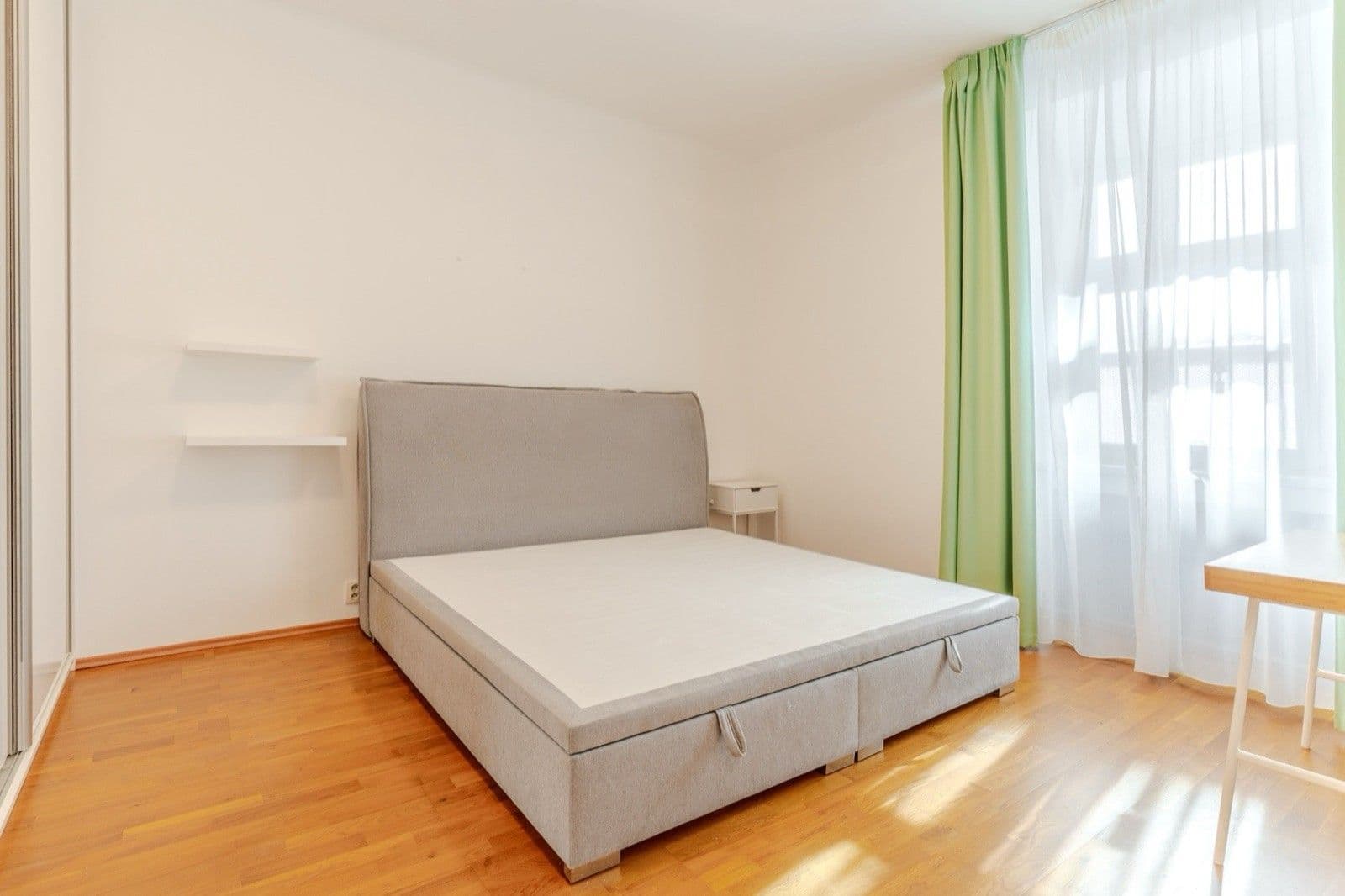 2 bedroom with open-plan kitchen flat for sale, 74 m², Svornosti, Prague, Prague 2 bedroom with open-plan kitchen flat for sale, 74 m², Svornosti, Prague, Prague