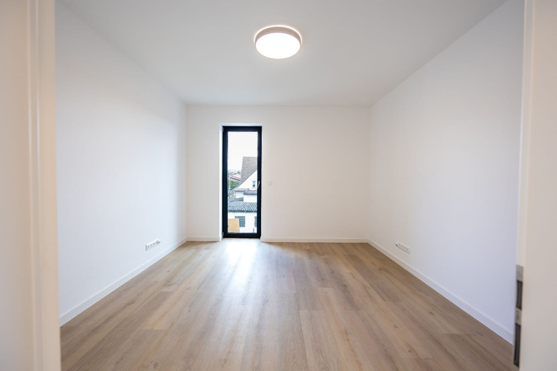 2 bedroom with open-plan kitchen flat to rent, 110 m², Na Vrchu, Prague, Prague 2 bedroom with open-plan kitchen flat to rent, 110 m², Na Vrchu, Prague, Prague