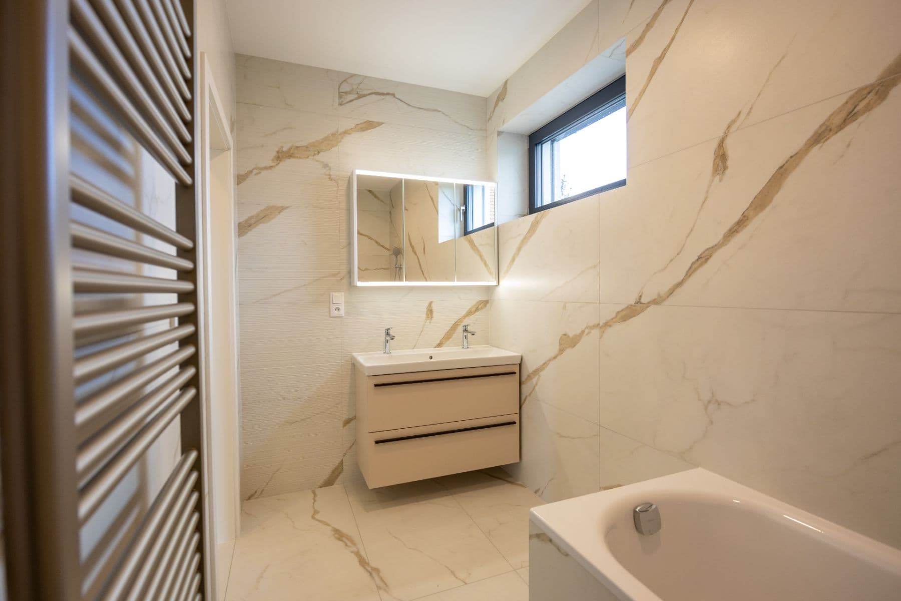 2 bedroom with open-plan kitchen flat to rent, 110 m², Na Vrchu, Prague, Prague 2 bedroom with open-plan kitchen flat to rent, 110 m², Na Vrchu, Prague, Prague