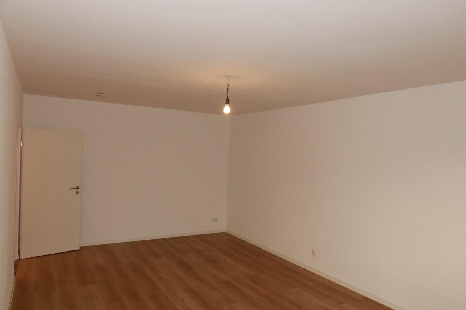 1 bedroom with open-plan kitchen flat to rent, 60 m², Essen, North Rhine-Westphalia 1 bedroom with open-plan kitchen flat to rent, 60 m², Essen, North Rhine-Westphalia