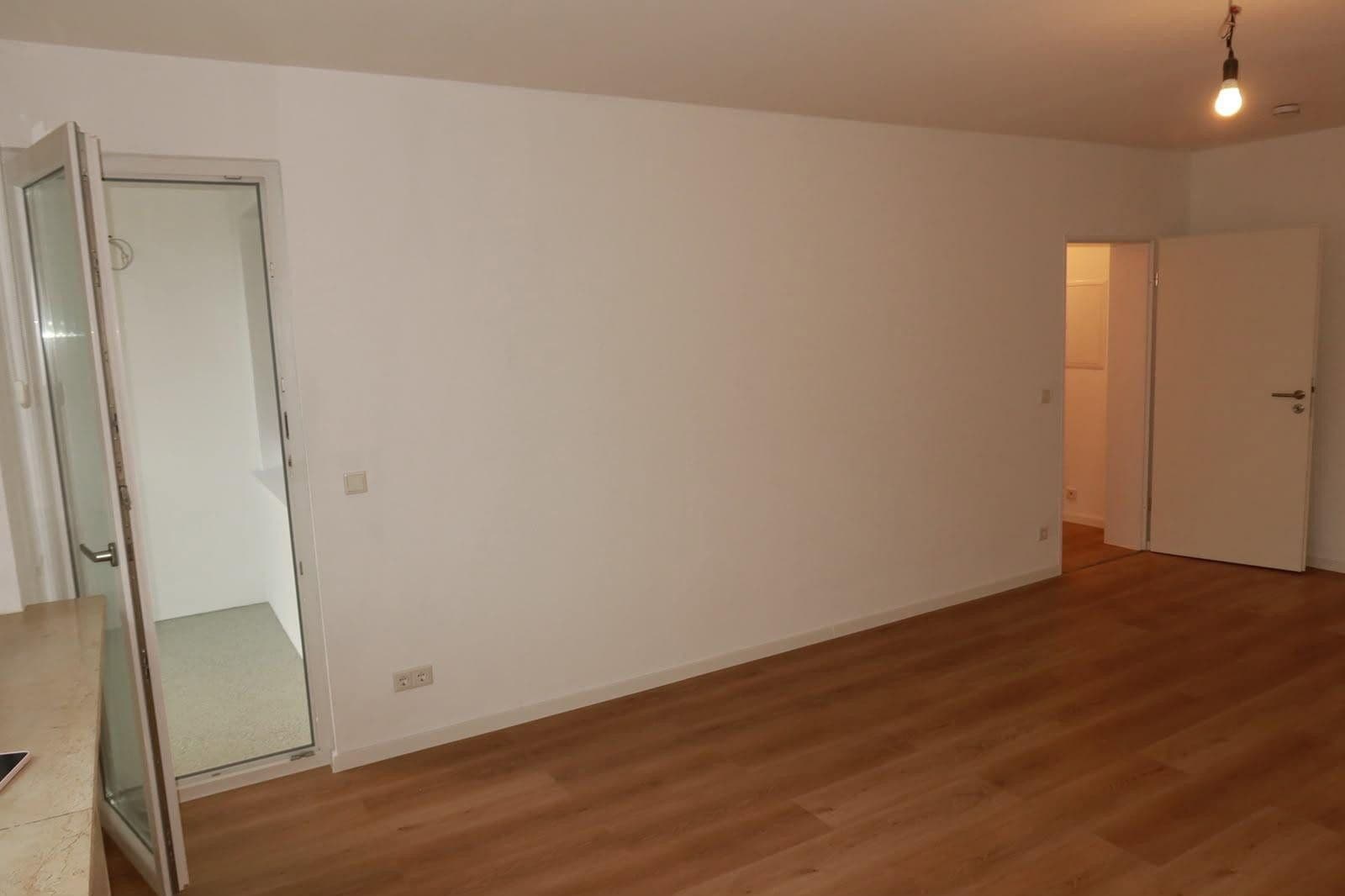 1 bedroom with open-plan kitchen flat to rent, 60 m², Essen, North Rhine-Westphalia 1 bedroom with open-plan kitchen flat to rent, 60 m², Essen, North Rhine-Westphalia