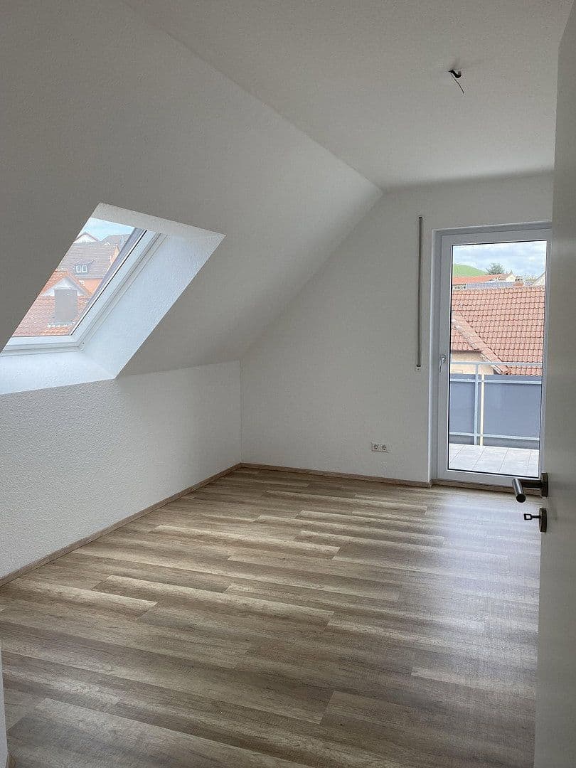 3 bedroom with open-plan kitchen flat to rent, 117 m², Hauptstraße 31, Erlenbach, Baden-Württemberg 3 bedroom with open-plan kitchen flat to rent, 117 m², Hauptstraße 31, Erlenbach, Baden-Württemberg