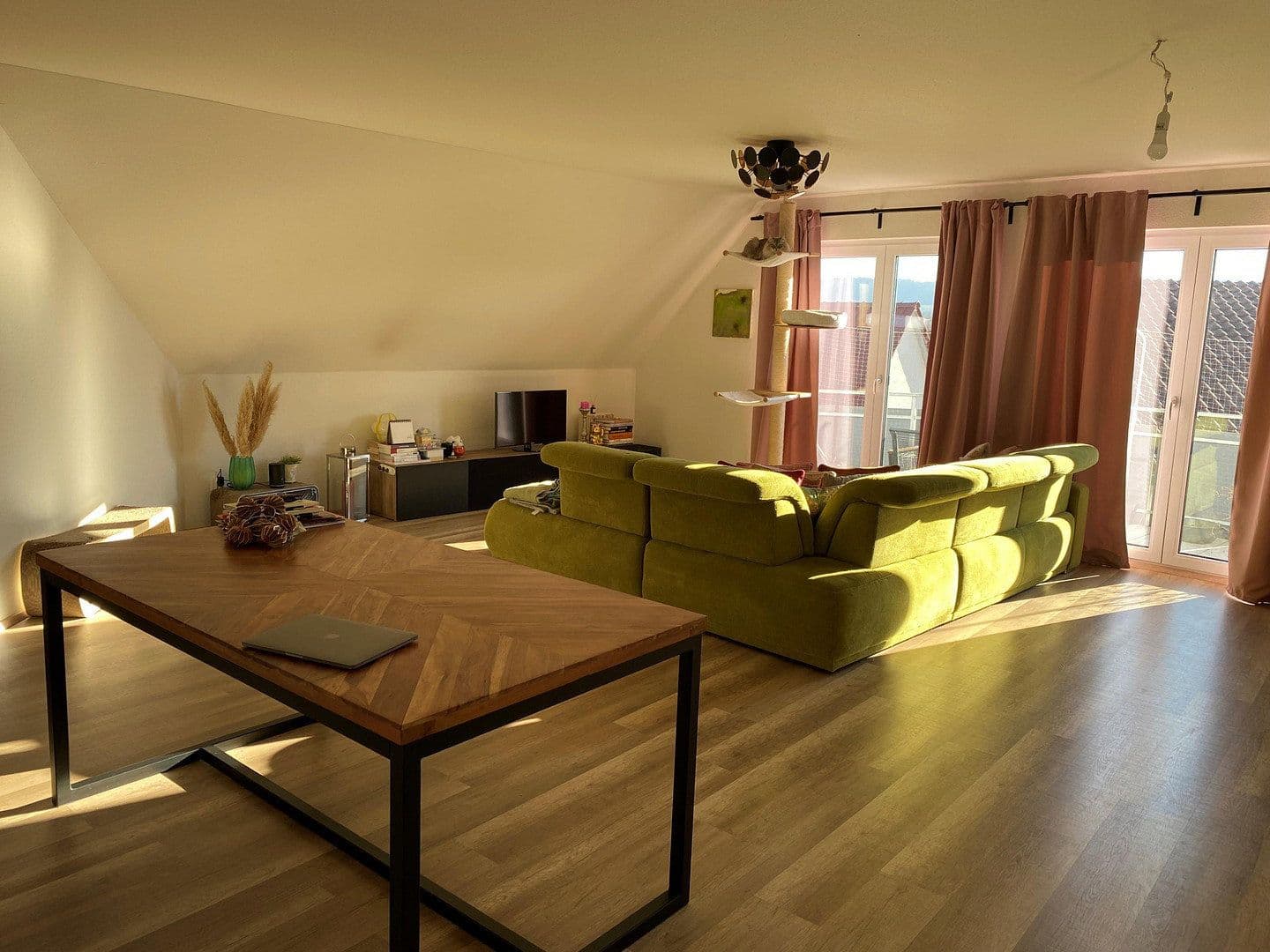 3 bedroom with open-plan kitchen flat to rent, 117 m², Hauptstraße 31, Erlenbach, Baden-Württemberg 3 bedroom with open-plan kitchen flat to rent, 117 m², Hauptstraße 31, Erlenbach, Baden-Württemberg