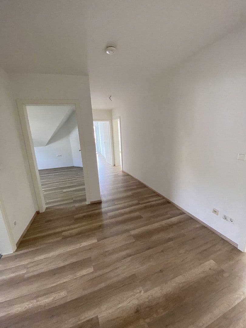 3 bedroom with open-plan kitchen flat to rent, 117 m², Hauptstraße 31, Erlenbach, Baden-Württemberg 3 bedroom with open-plan kitchen flat to rent, 117 m², Hauptstraße 31, Erlenbach, Baden-Württemberg