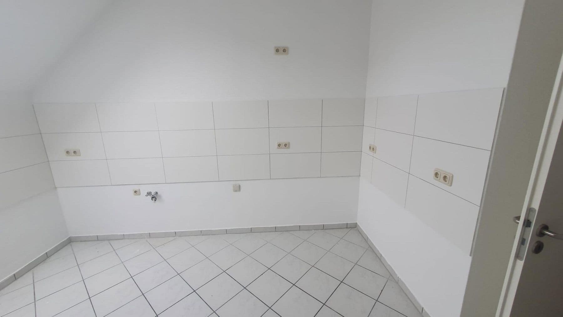 3 bedroom flat to rent, 78 m², Eichenweg 3, Zerbst/Anhalt, Saxony-Anhalt 3 bedroom flat to rent, 78 m², Eichenweg 3, Zerbst/Anhalt, Saxony-Anhalt