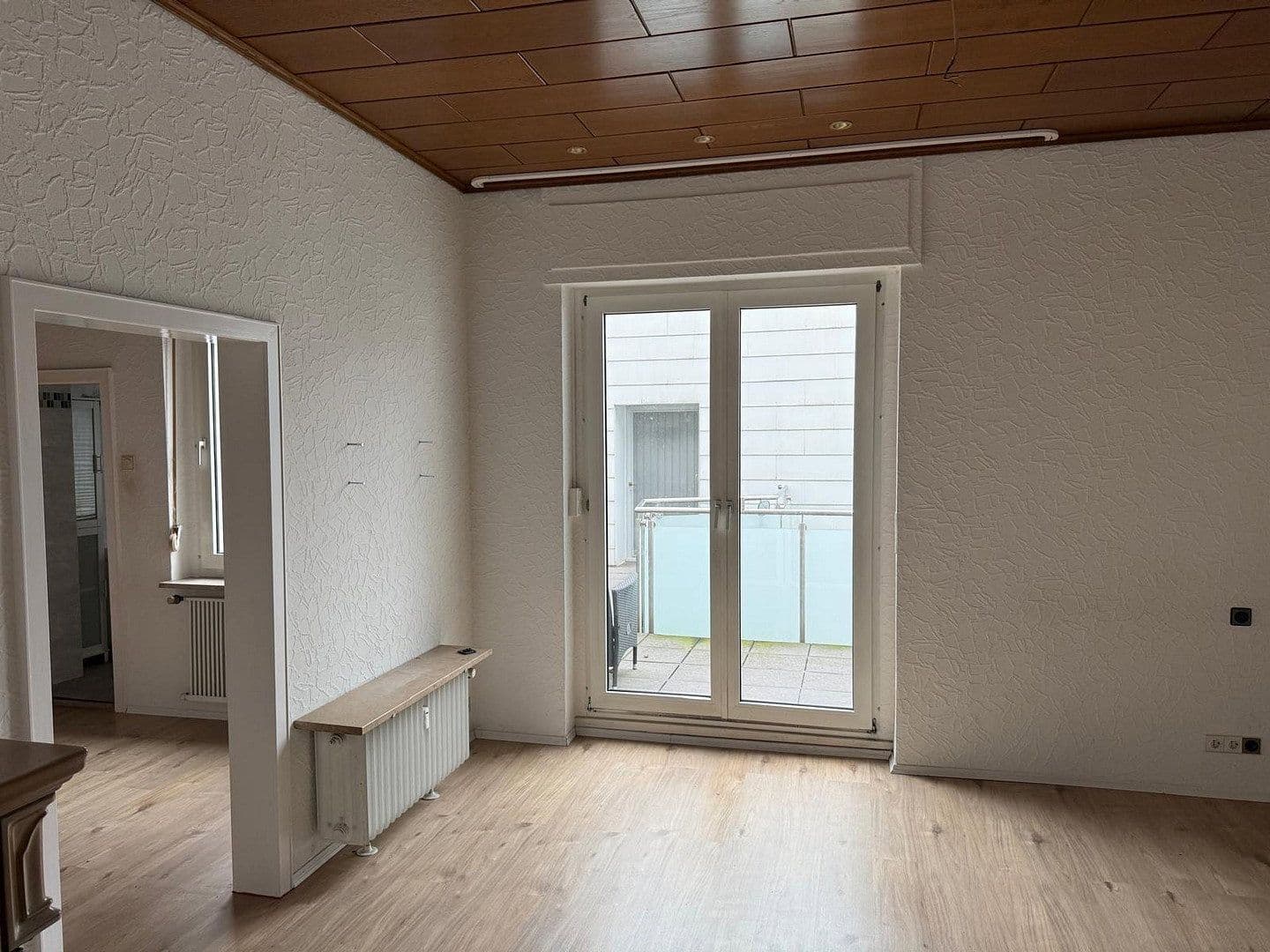 2 bedroom with open-plan kitchen flat to rent, 110 m², Dönhoffstr. 31, Solingen, North Rhine-Westphalia 2 bedroom with open-plan kitchen flat to rent, 110 m², Dönhoffstr. 31, Solingen, North Rhine-Westphalia