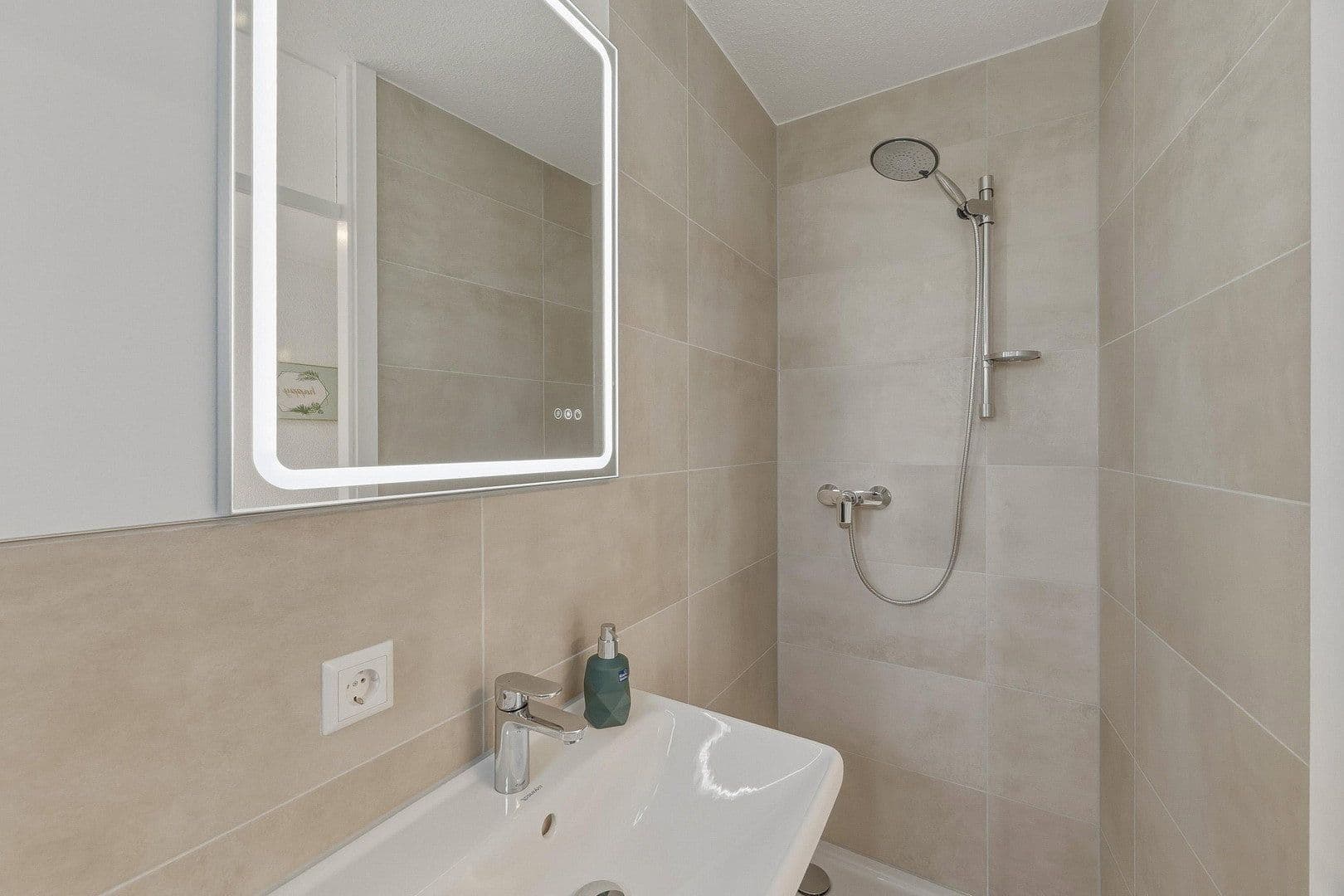 house for sale, 112 m², Nürtingen, Baden-Württemberg house for sale, 112 m², Nürtingen, Baden-Württemberg