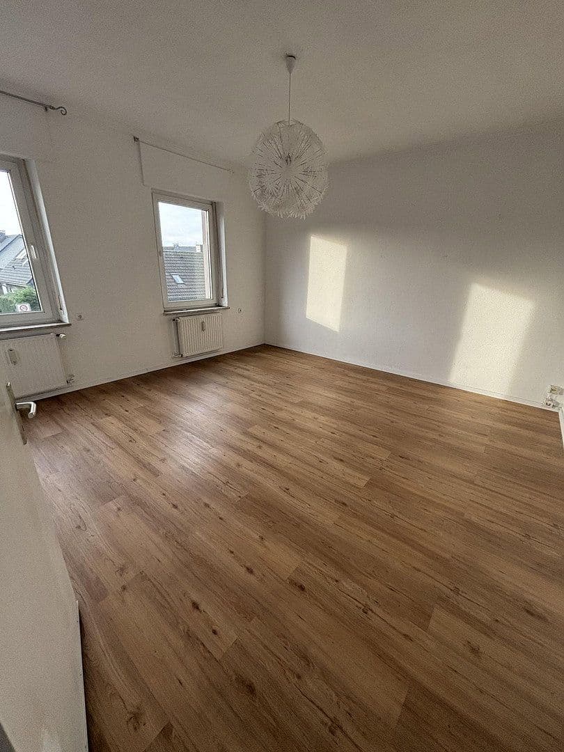 house for sale, 302 m², Essenberger Str. 217, Moers, North Rhine-Westphalia house for sale, 302 m², Essenberger Str. 217, Moers, North Rhine-Westphalia