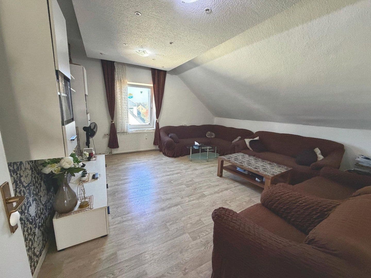 house for sale, 302 m², Essenberger Str. 217, Moers, North Rhine-Westphalia house for sale, 302 m², Essenberger Str. 217, Moers, North Rhine-Westphalia