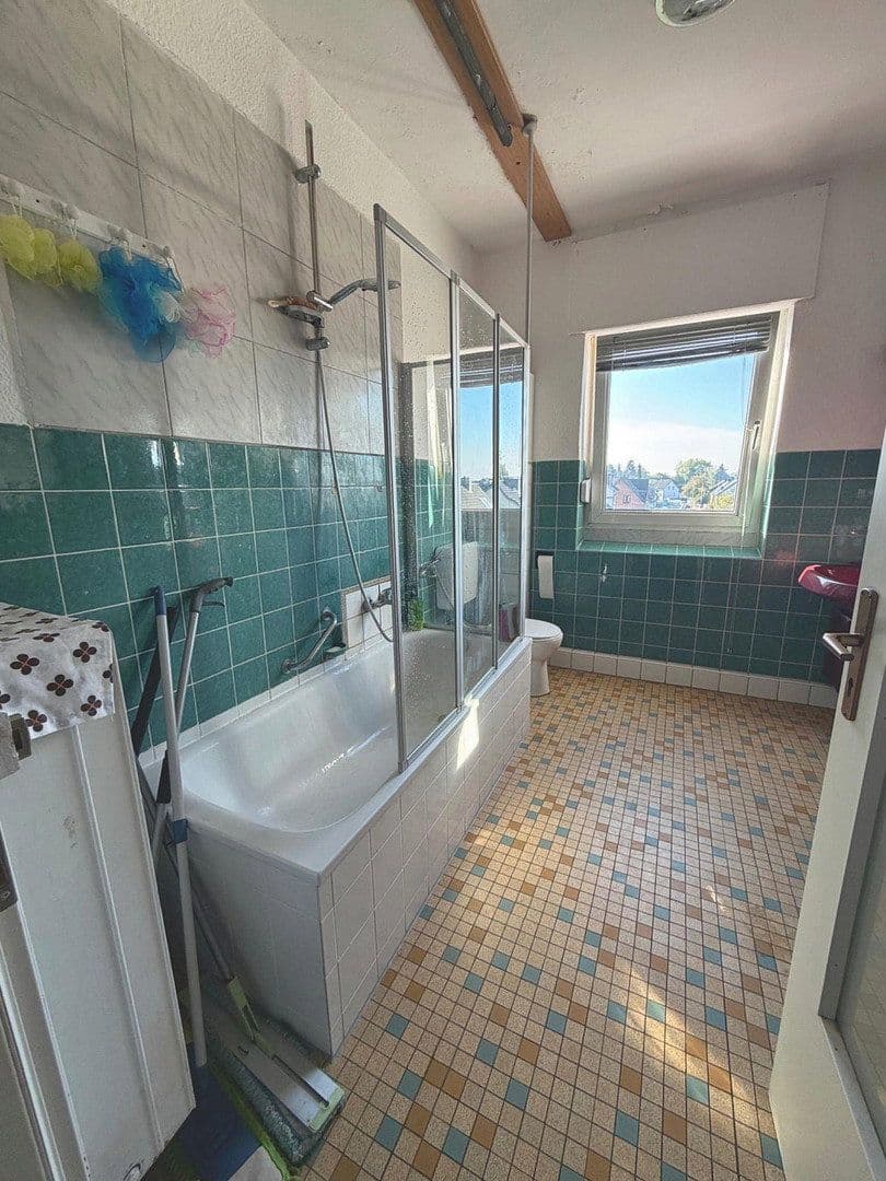 house for sale, 302 m², Essenberger Str. 217, Moers, North Rhine-Westphalia house for sale, 302 m², Essenberger Str. 217, Moers, North Rhine-Westphalia