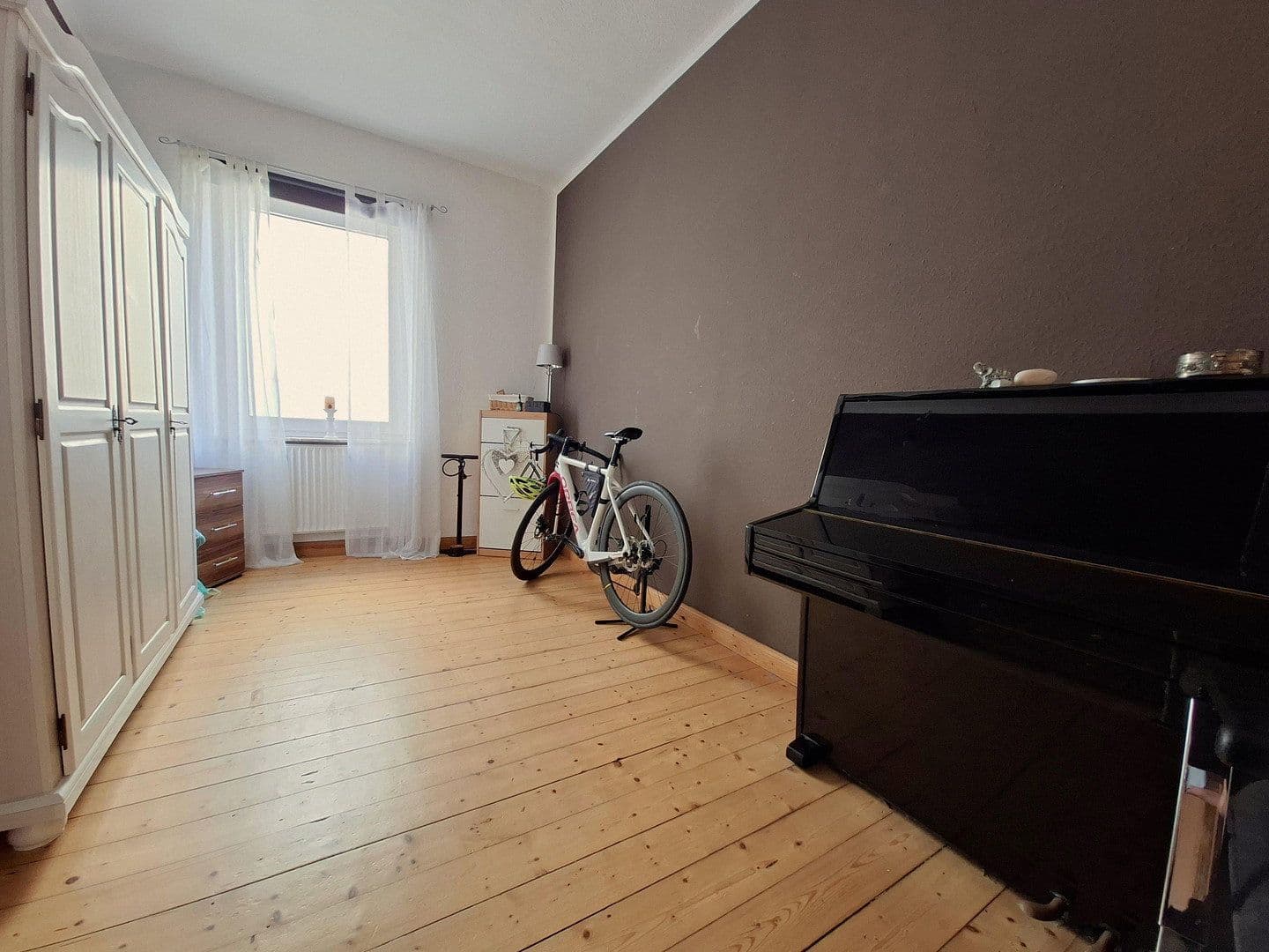 4 bedroom flat to rent, 132 m², Rinteln, Lower Saxony 4 bedroom flat to rent, 132 m², Rinteln, Lower Saxony
