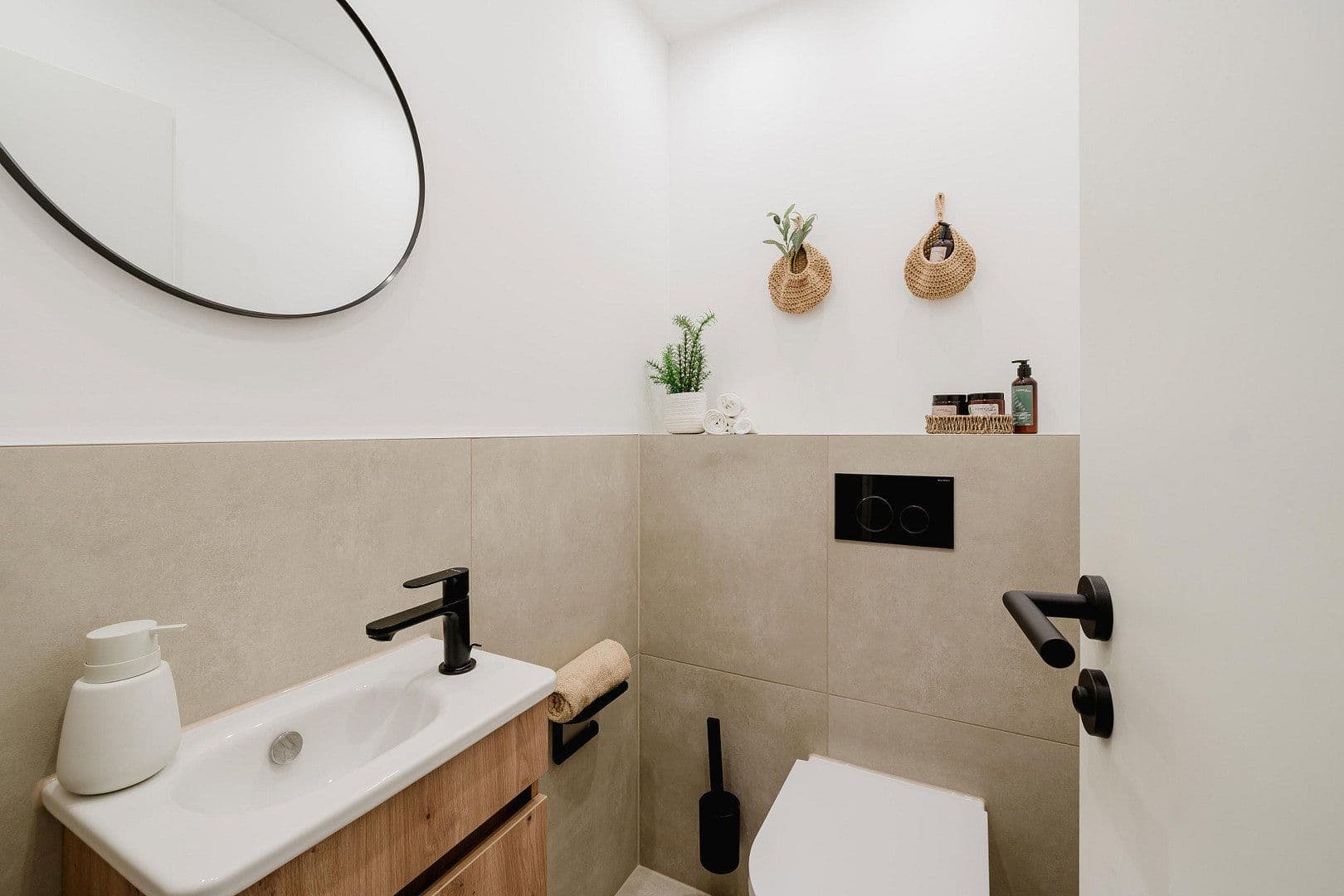 3 bedroom with open-plan kitchen flat for sale, 130 m², Espenweg 17a, Wolfsburg, Lower Saxony 3 bedroom with open-plan kitchen flat for sale, 130 m², Espenweg 17a, Wolfsburg, Lower Saxony