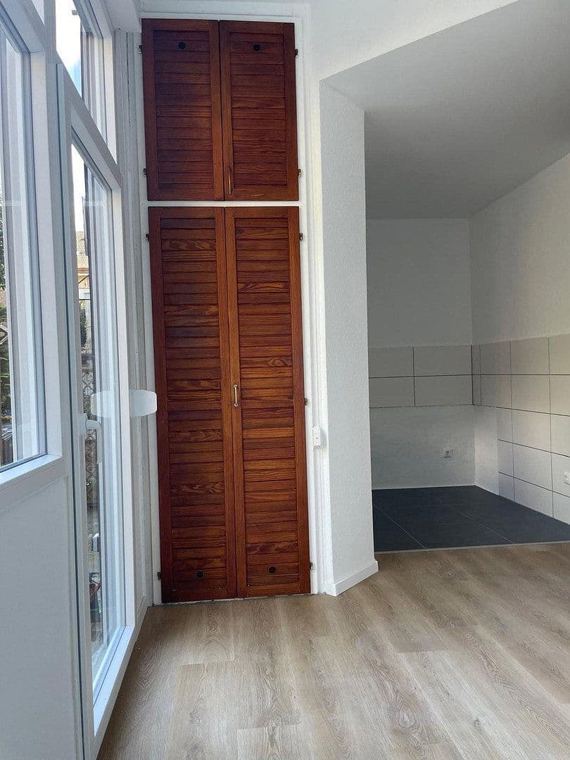 2 bedroom with open-plan kitchen flat to rent, 97 m², Feldherrnstraße 7, Dortmund, North Rhine-Westphalia 2 bedroom with open-plan kitchen flat to rent, 97 m², Feldherrnstraße 7, Dortmund, North Rhine-Westphalia