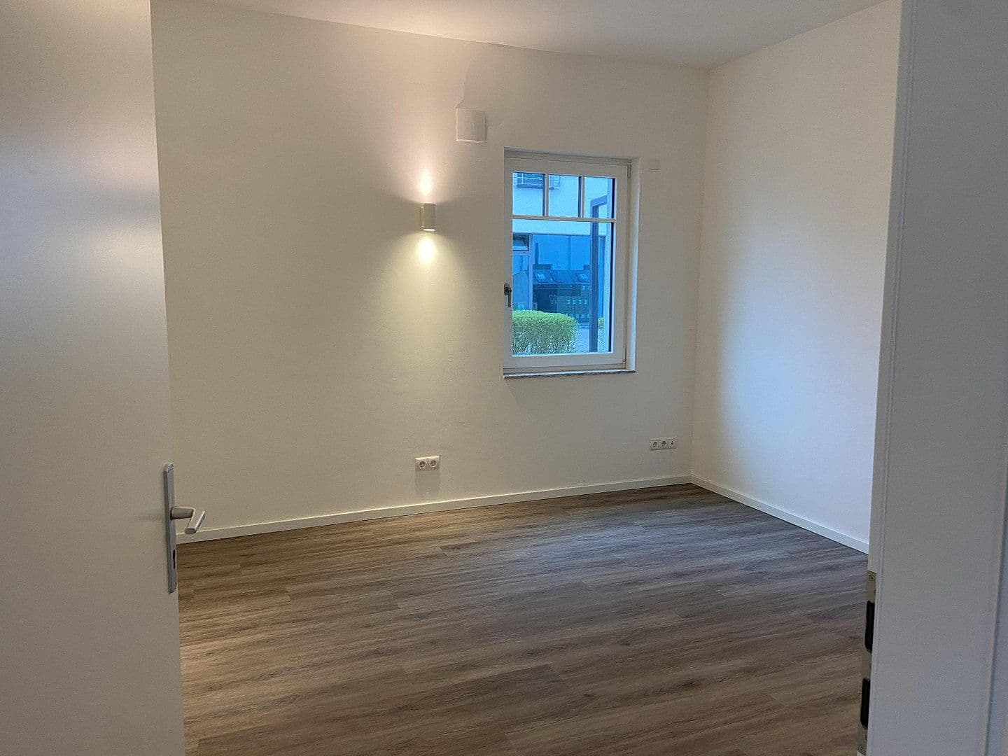 office to rent, 23 m², Strandstraße 136, Timmendorfer Strand, Schleswig-Holstein office to rent, 23 m², Strandstraße 136, Timmendorfer Strand, Schleswig-Holstein