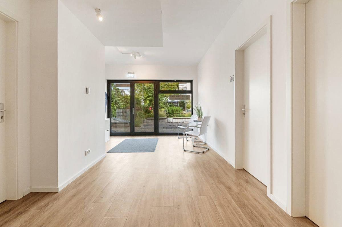 office to rent, 23 m², Strandstraße 136, Timmendorfer Strand, Schleswig-Holstein office to rent, 23 m², Strandstraße 136, Timmendorfer Strand, Schleswig-Holstein