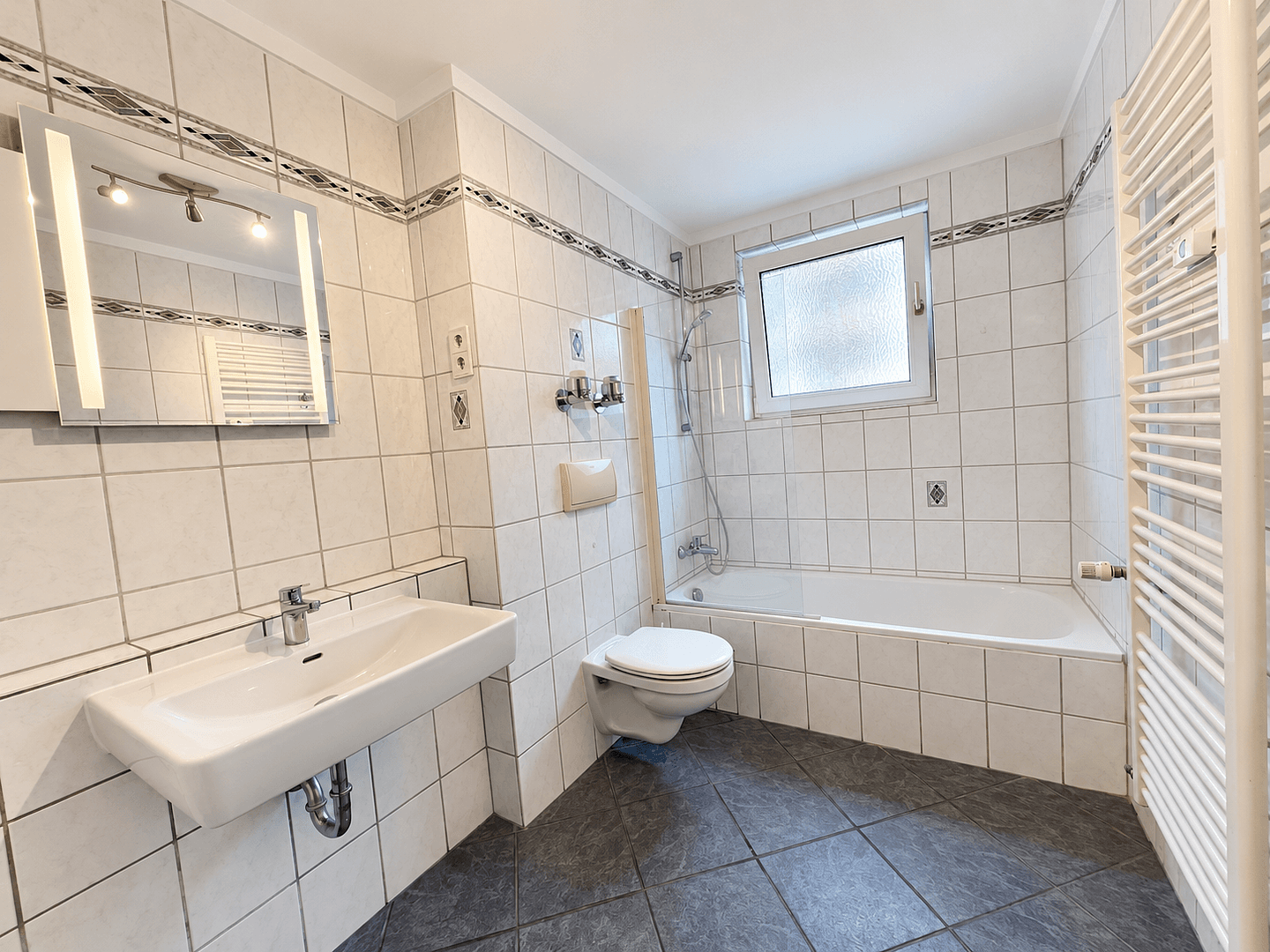 5 bedroom flat to rent, 112 m², Herzogenaurach, Bavaria 5 bedroom flat to rent, 112 m², Herzogenaurach, Bavaria