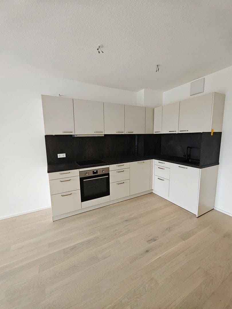 2 bedroom flat to rent, 57 m², Lilli-Kurowski-Straße 9, München, Bavaria 2 bedroom flat to rent, 57 m², Lilli-Kurowski-Straße 9, München, Bavaria