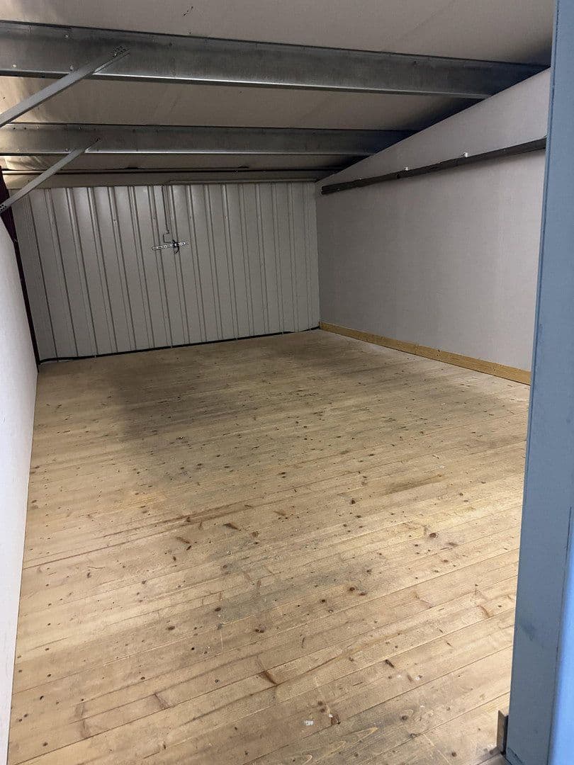 non-residential property to rent, 183 m², Thiendorf, Saxony non-residential property to rent, 183 m², Thiendorf, Saxony