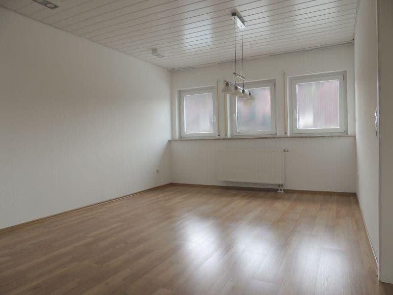 2 bedroom with open-plan kitchen flat to rent, 92 m², Mössingen, Baden-Württemberg 2 bedroom with open-plan kitchen flat to rent, 92 m², Mössingen, Baden-Württemberg