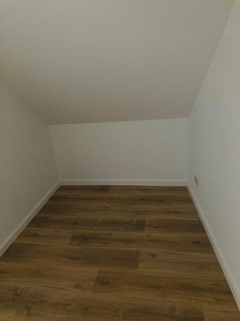 3 bedroom flat to rent, 72 m², Hattersheim am Main, Hesse 3 bedroom flat to rent, 72 m², Hattersheim am Main, Hesse