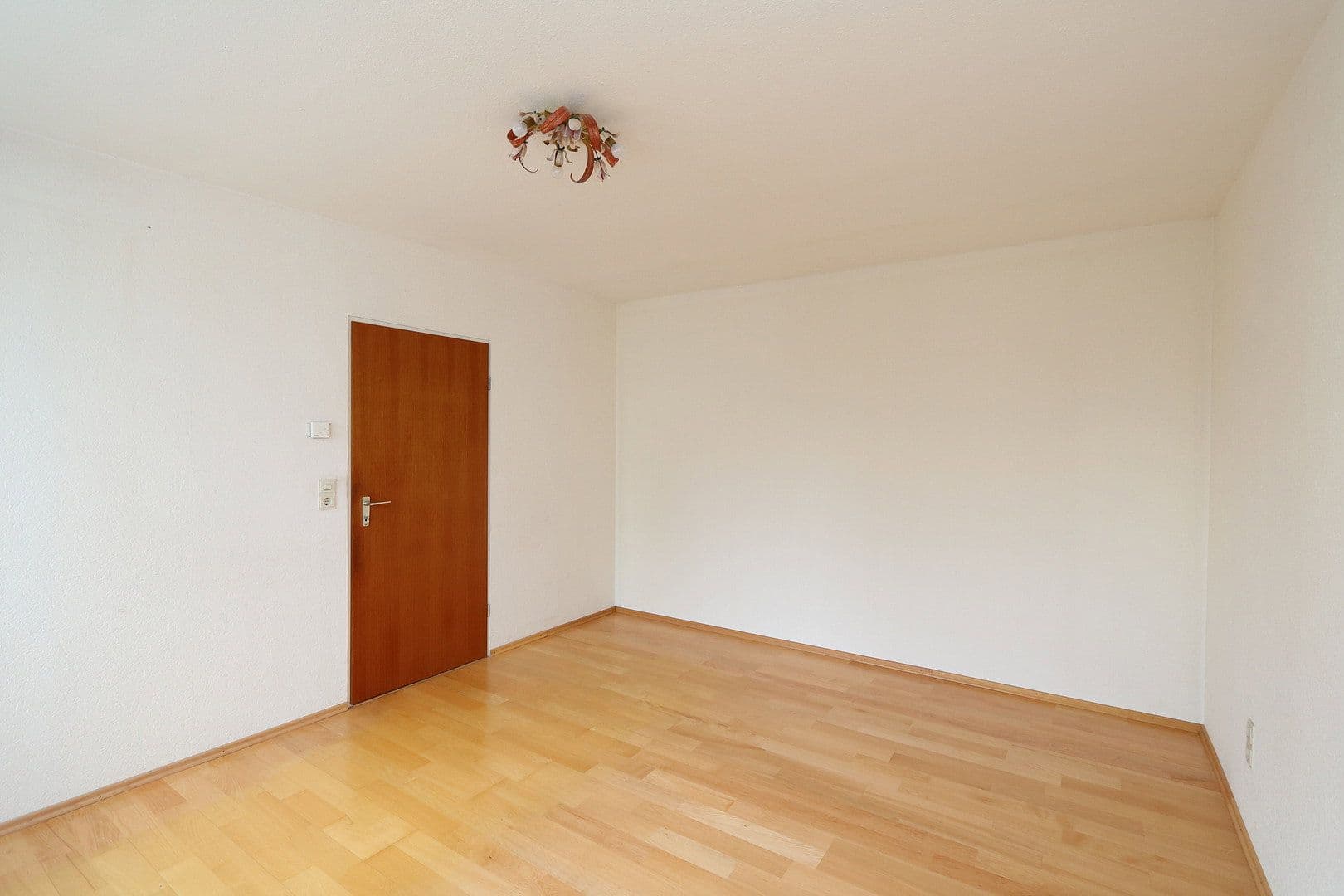 3 bedroom with open-plan kitchen flat for sale, 90 m², Gräfelfinger Str., München, Bavaria 3 bedroom with open-plan kitchen flat for sale, 90 m², Gräfelfinger Str., München, Bavaria