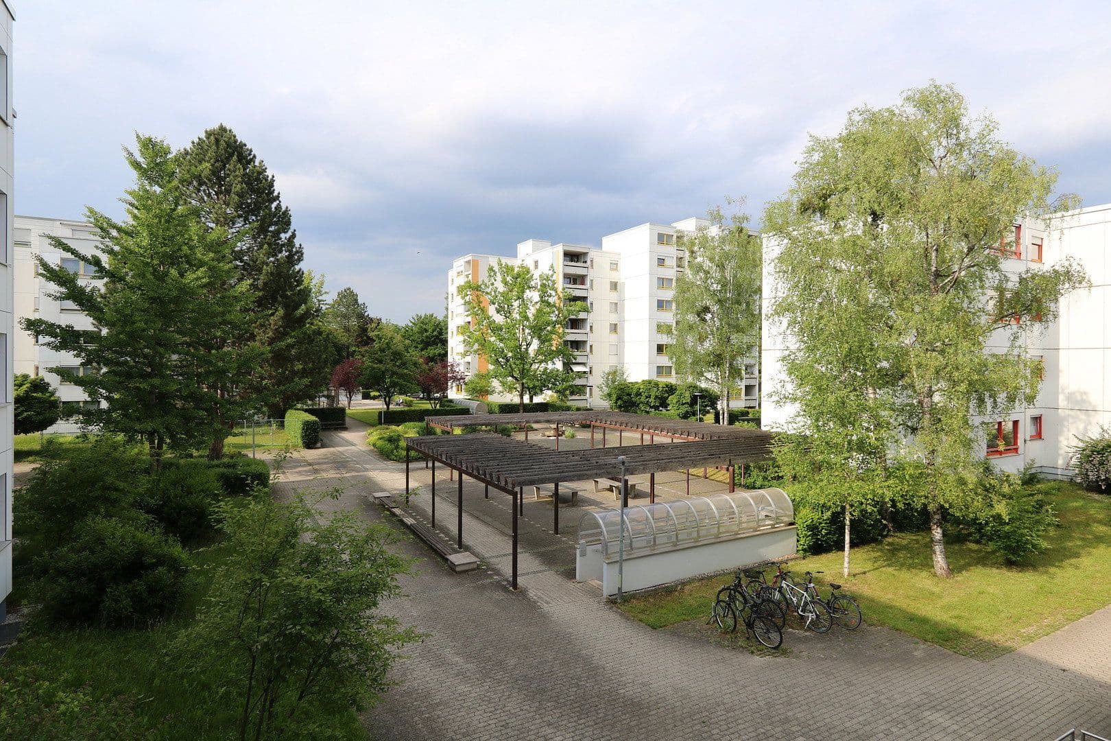 3 bedroom with open-plan kitchen flat for sale, 90 m², Gräfelfinger Str., München, Bavaria 3 bedroom with open-plan kitchen flat for sale, 90 m², Gräfelfinger Str., München, Bavaria