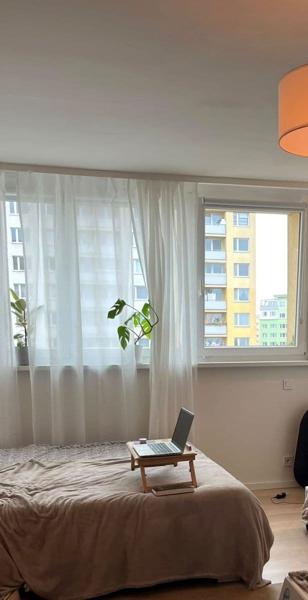 Studio flat to rent, 24 m², Děčínská, Prague, Prague Studio flat to rent, 24 m², Děčínská, Prague, Prague