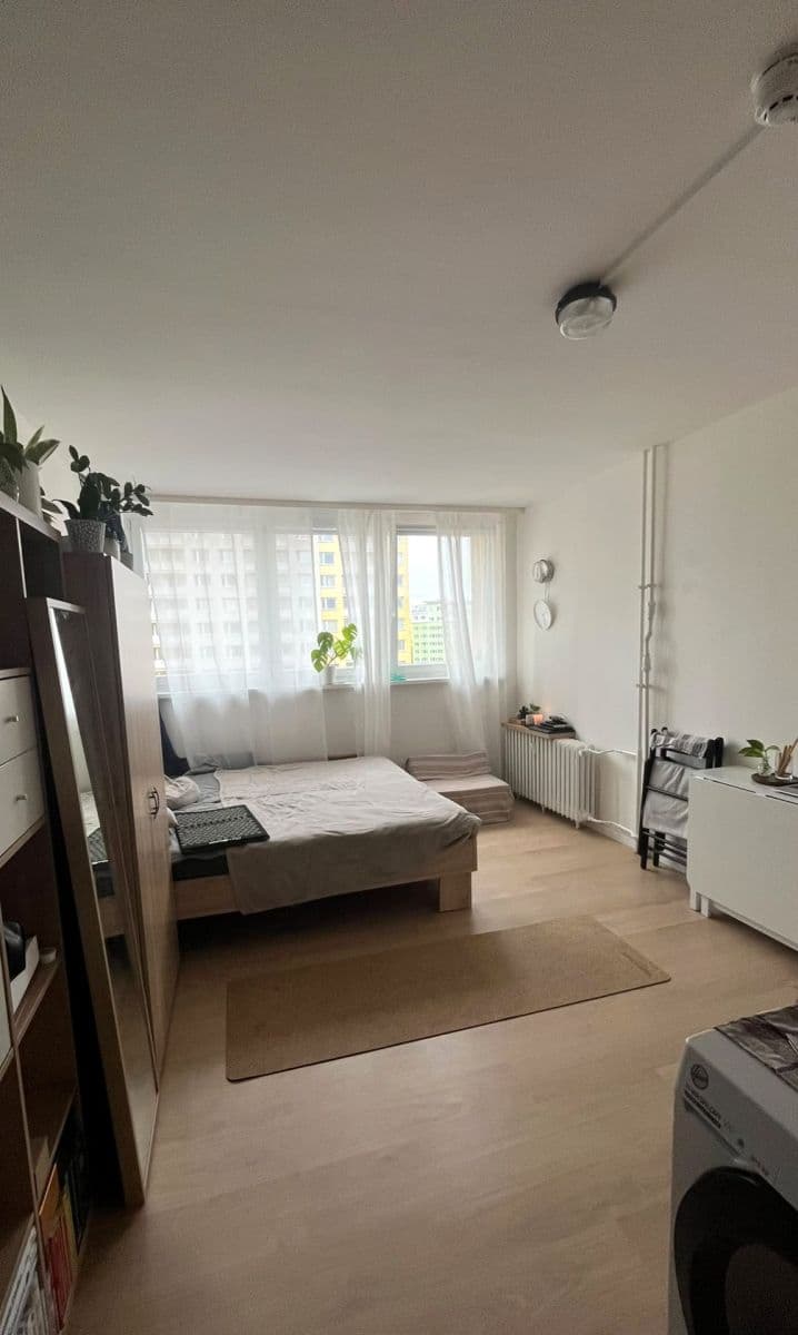 Studio flat to rent, 24 m², Děčínská, Prague, Prague Studio flat to rent, 24 m², Děčínská, Prague, Prague