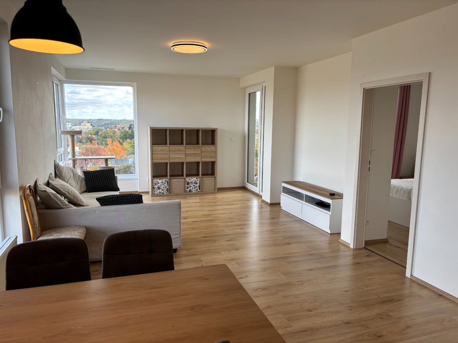 1 bedroom with open-plan kitchen flat to rent, 65 m², Lederova, Roztoky, Středočeský Region 1 bedroom with open-plan kitchen flat to rent, 65 m², Lederova, Roztoky, Středočeský Region