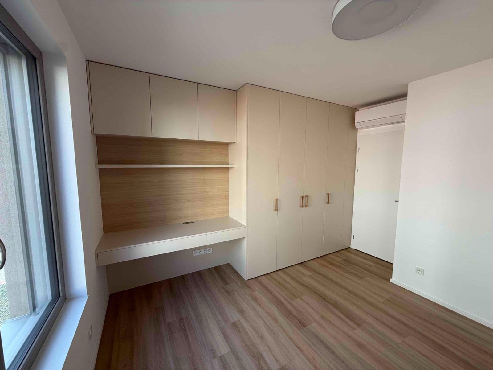 1 bedroom with open-plan kitchen flat to rent, 47 m², Práčská, Prague, Prague 1 bedroom with open-plan kitchen flat to rent, 47 m², Práčská, Prague, Prague