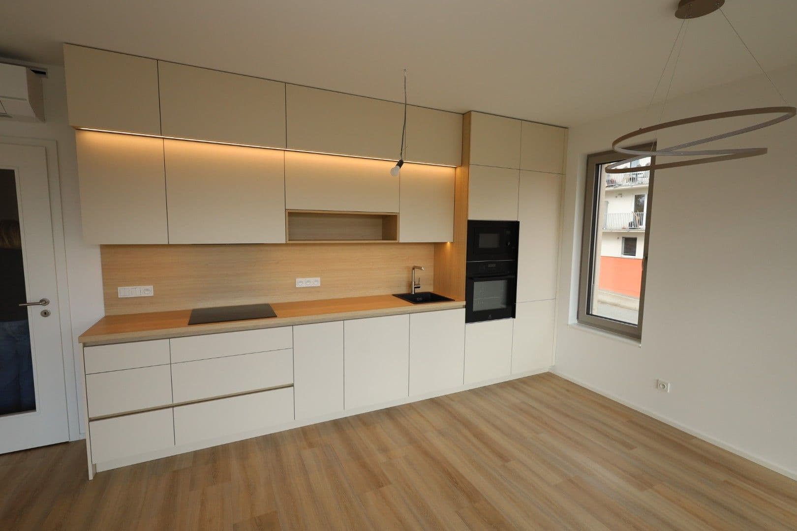 1 bedroom with open-plan kitchen flat to rent, 47 m², Práčská, Prague, Prague 1 bedroom with open-plan kitchen flat to rent, 47 m², Práčská, Prague, Prague