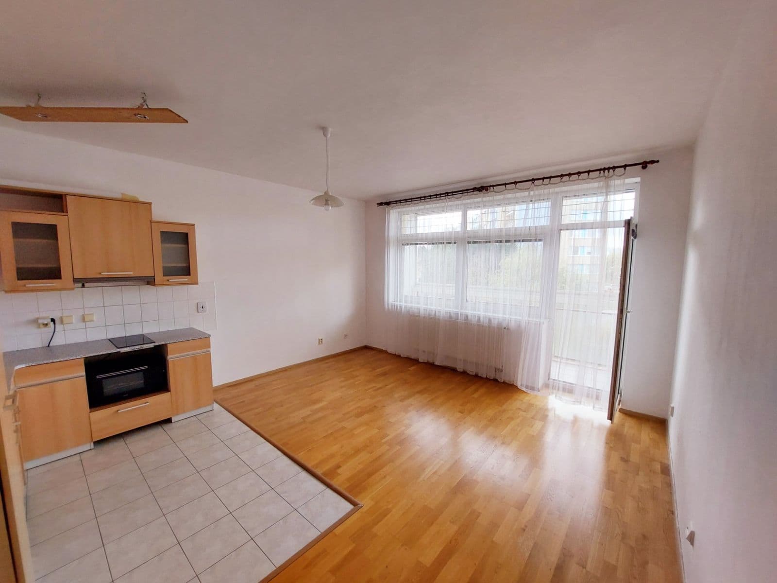 Studio flat to rent, 34 m², Koštířova, Prague, Prague Studio flat to rent, 34 m², Koštířova, Prague, Prague