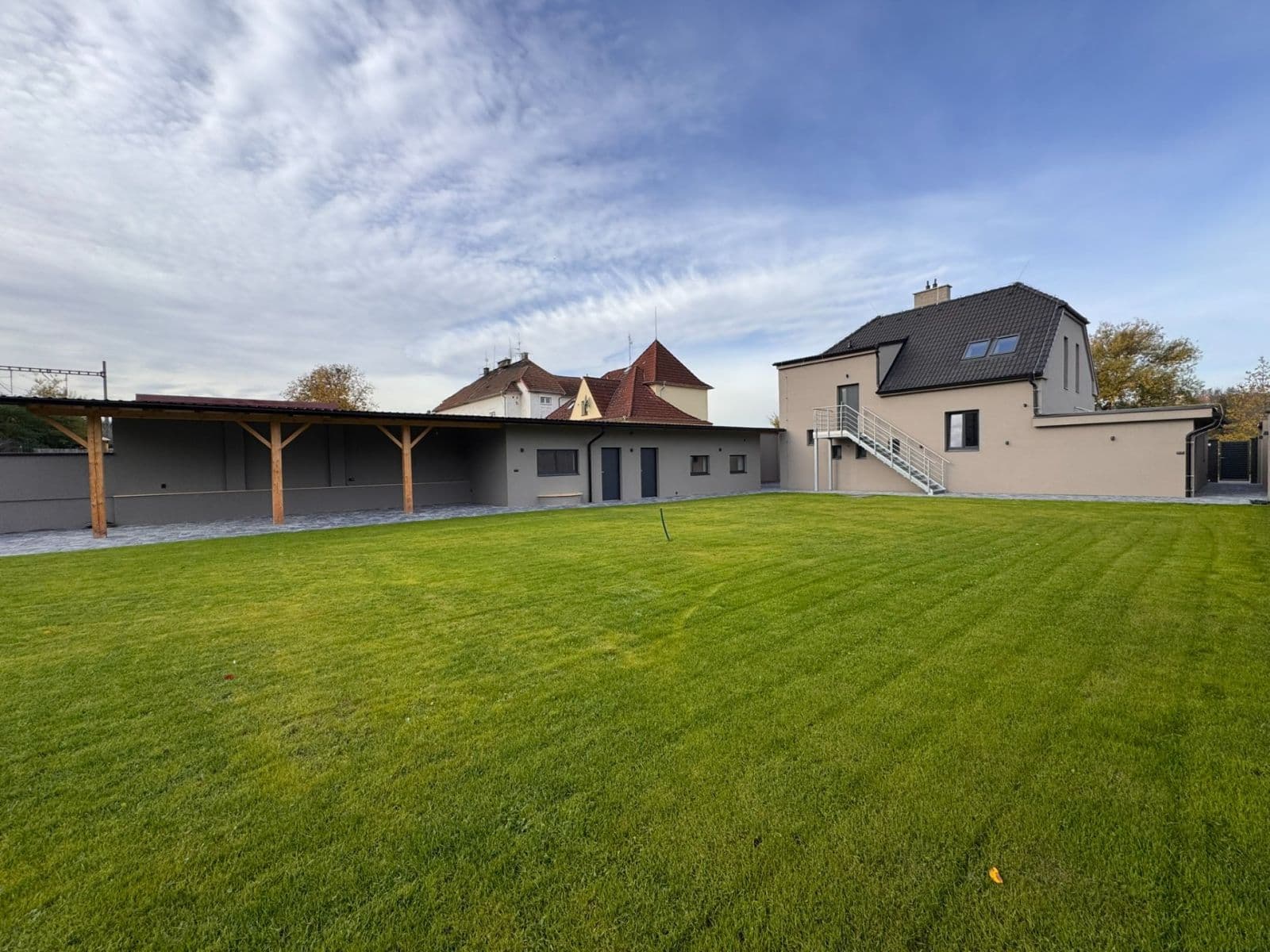 house for sale, 142 m², Na Poříčí, Králův Dvůr, Středočeský Region house for sale, 142 m², Na Poříčí, Králův Dvůr, Středočeský Region