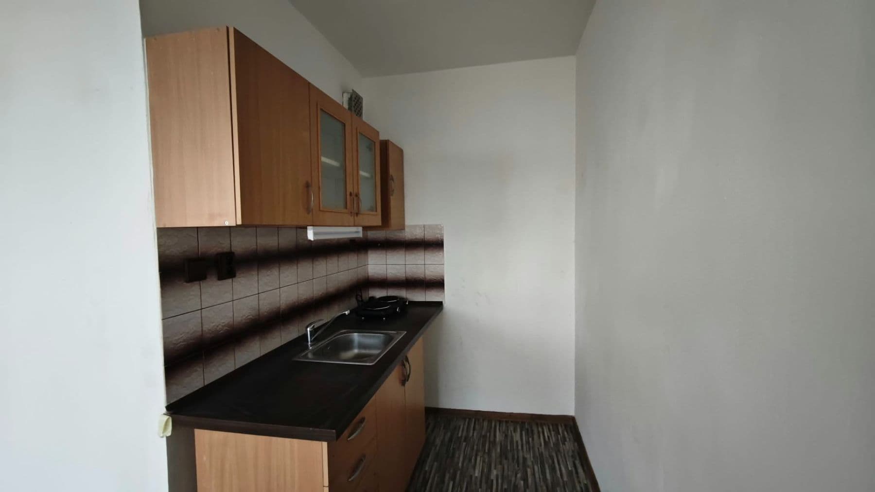 Studio flat to rent, 29 m², Březenecká, Chomutov, Ústecký Region Studio flat to rent, 29 m², Březenecká, Chomutov, Ústecký Region