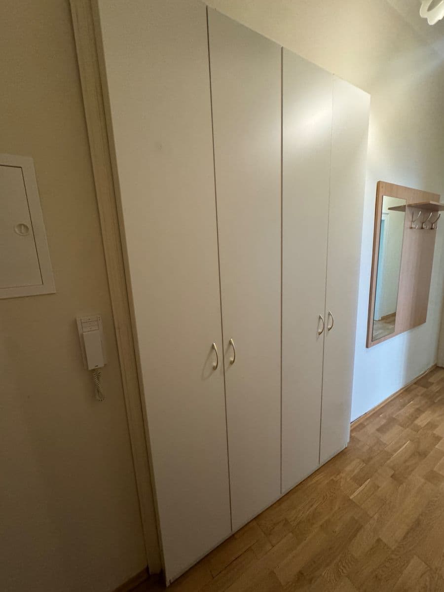 2 bedroom flat to rent, 69 m², Slezská, Prague, Prague 2 bedroom flat to rent, 69 m², Slezská, Prague, Prague