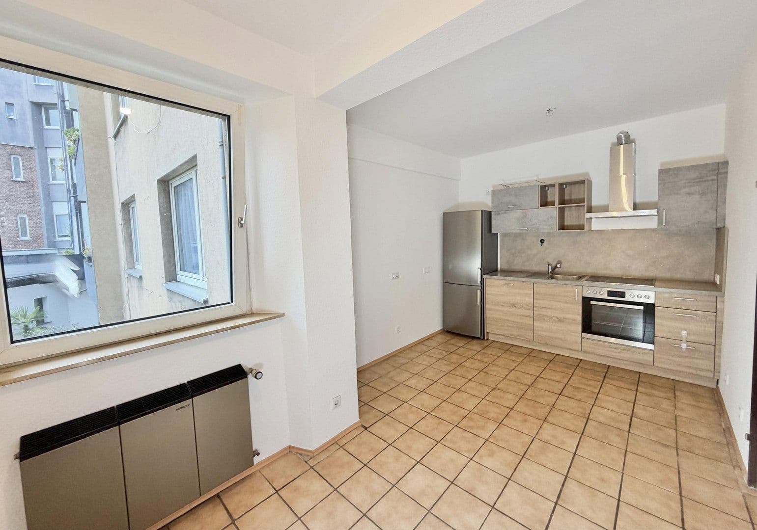2 bedroom flat to rent, 72 m², Liebigstrasse 9, Düsseldorf, North Rhine-Westphalia 2 bedroom flat to rent, 72 m², Liebigstrasse 9, Düsseldorf, North Rhine-Westphalia