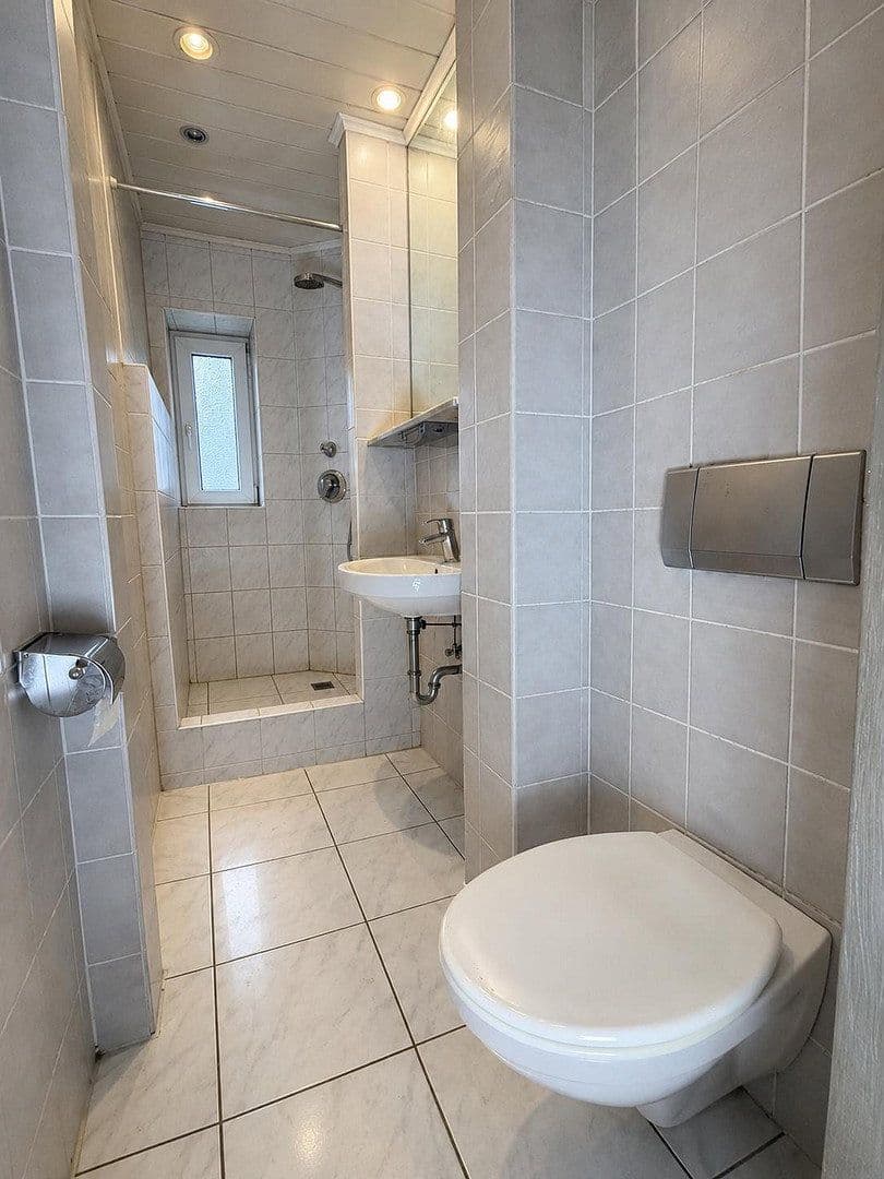 2 bedroom flat to rent, 72 m², Liebigstrasse 9, Düsseldorf, North Rhine-Westphalia 2 bedroom flat to rent, 72 m², Liebigstrasse 9, Düsseldorf, North Rhine-Westphalia
