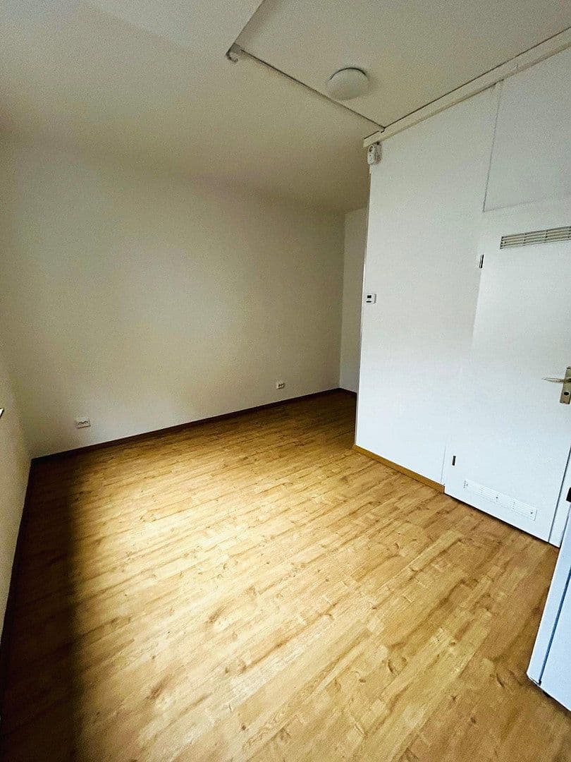 office to rent, 20 m², Klever Platz 4, Wuppertal, North Rhine-Westphalia office to rent, 20 m², Klever Platz 4, Wuppertal, North Rhine-Westphalia