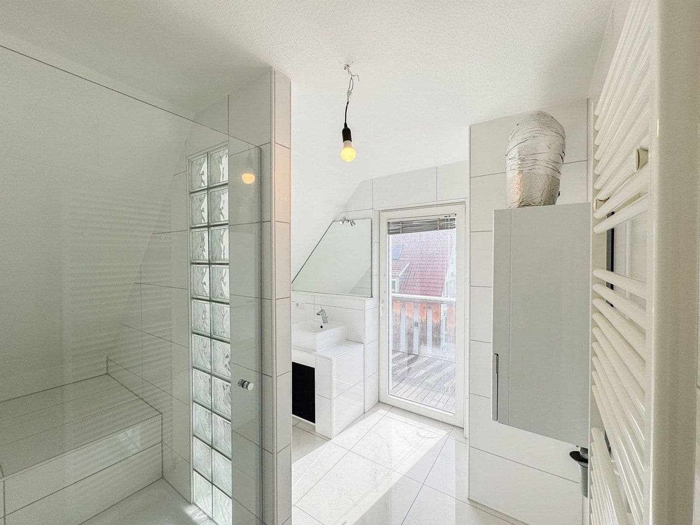2 bedroom with open-plan kitchen flat for sale, 94 m², Stuttgart, Baden-Württemberg 2 bedroom with open-plan kitchen flat for sale, 94 m², Stuttgart, Baden-Württemberg