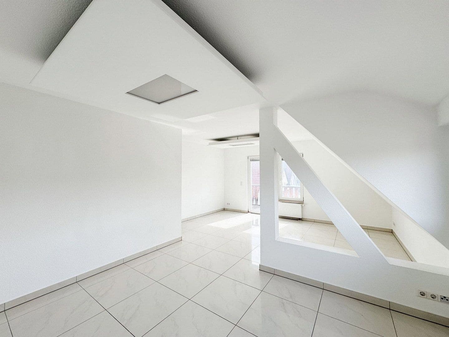 2 bedroom with open-plan kitchen flat for sale, 94 m², Stuttgart, Baden-Württemberg 2 bedroom with open-plan kitchen flat for sale, 94 m², Stuttgart, Baden-Württemberg